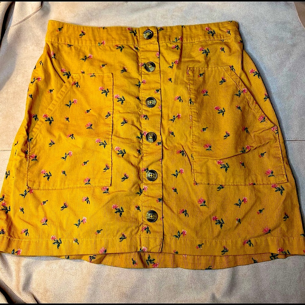 ❗️SALE ❗️American Eagle Fall/Summer Skirt MM🌸